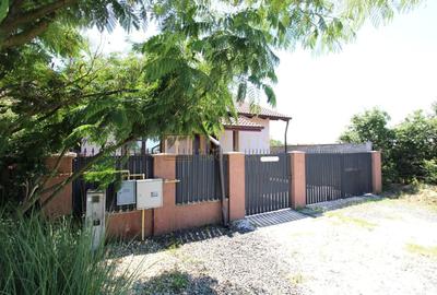 Duplex cu 3 camere cu Canalizare în Moșnița Nouă - 1