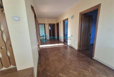 Casă individuală cu 8 camere cu Teren 2531 Mp în Găgeni - 15