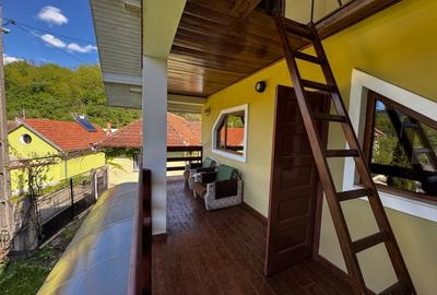 Duplex cu 5 camere cu Canalizare în Ponor - 10