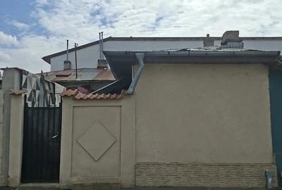 Casă cu 4 camere cu Teren 90 Mp în Baicului - 1
