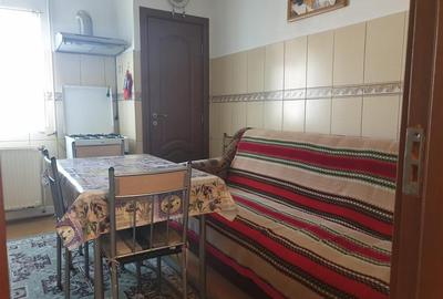 Apartament cu 2 camere decomandat în 9 Mai - 7