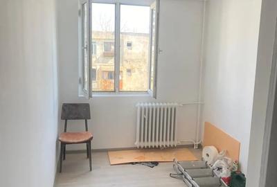 Garsonieră nedecomandată în Micro 19 - 1