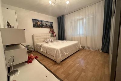Apartament cu 3 camere decomandat în Steaua - 8