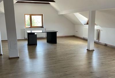Casă cu 3 camere cu Teren 1000 Mp în Botiz - 2