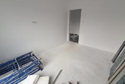 Apartament cu 2 camere semidecomandat în Grădiște - 1