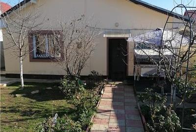 Casă individuală cu 4 camere cu Teren 340 Mp în Glina - 1