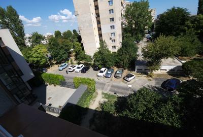 Apartament cu 2 camere semidecomandat în Tomis Nord