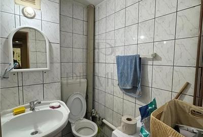 Apartament cu 3 camere decomandat în Vlădeasa - 7