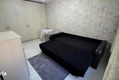 Apartament cu 2 camere decomandat în Titan