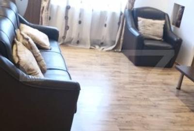 Apartament cu 3 camere în Micro 11 - 1
