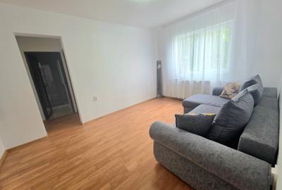 Apartament cu 2 camere semidecomandat în Obor