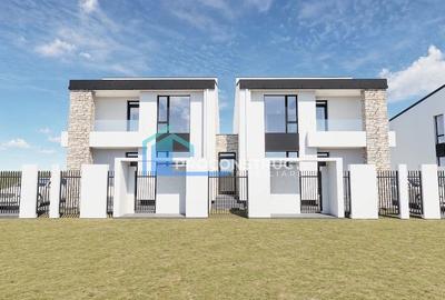 Casă cu 5 camere cu Teren 275 Mp în Moșnița Nouă