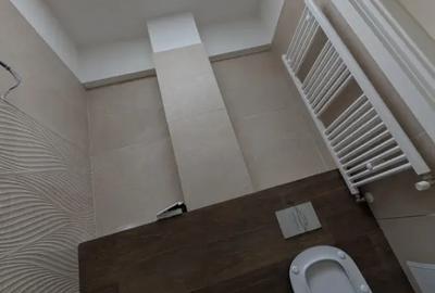 Apartament cu 3 camere decomandat în Ștefan cel Mare