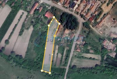 Teren Construcții intravilan de 2456 mp, în Niuved - 2