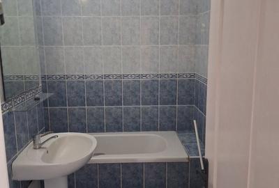 Apartament cu 3 camere decomandat în Central - 2