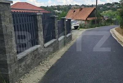 Casă cu 4 camere cu Teren 873 Mp în Central - 10