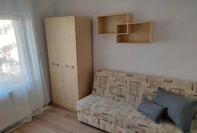 Garsonieră decomandată în Aradului