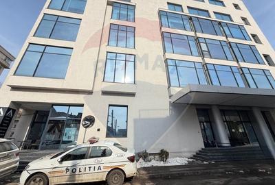 Birou, de 1,650 mp, în Unirii - 2