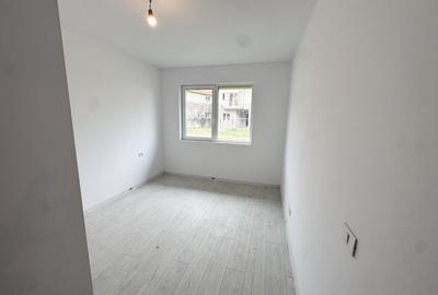 Apartament cu 2 camere decomandat în Giroc - 3
