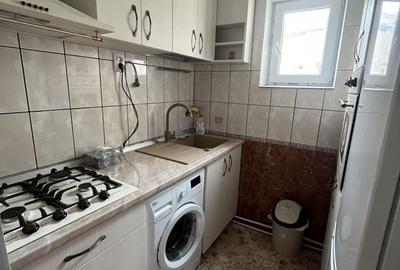 Apartament cu 2 camere semidecomandat în Podu Roș - 7