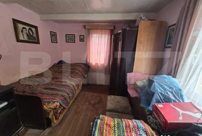 Casă cu 2 camere cu Teren 719 Mp în Chinari