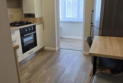 Apartament cu 2 camere decomandat în Obcini