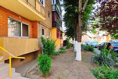 Garsonieră decomandată în Intim - 6