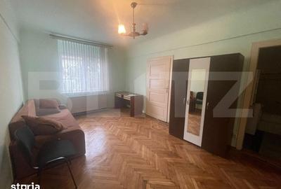 Apartament cu 2 camere semidecomandat în Gruia