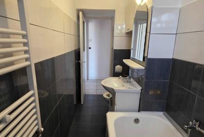 Apartament cu 2 camere semidecomandat în Dacia