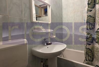 Apartament cu 3 camere semidecomandat, mobilat în Titan - 2