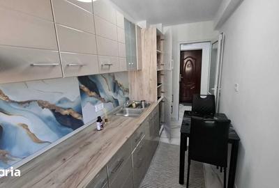 Apartament cu 2 camere decomandat în Independenței
