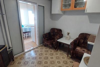 Apartament cu 2 camere decomandat în Far - 6