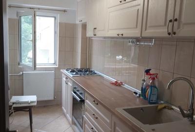 Garsonieră decomandată în Vitan - 1