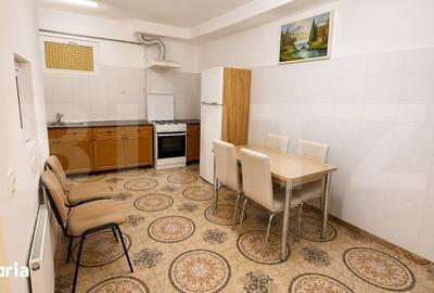 Casă cu 6 camere cu Teren 475 Mp în Olimpia-Stadion