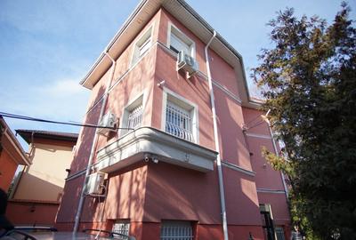 Casă individuală cu 8 camere cu Canalizare în Vatra Luminoasă - 3
