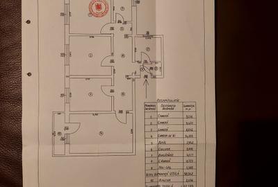 Apartament cu 4 camere decomandat în Sălăjan - 2
