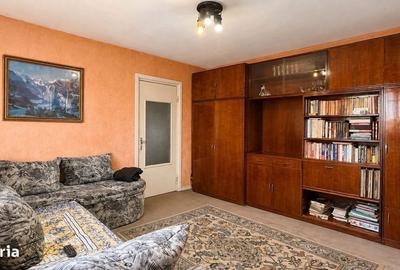 Apartament cu 2 camere semidecomandat în Lipovei