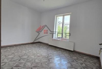 Apartament cu 2 camere în Lunca Cetățuii
