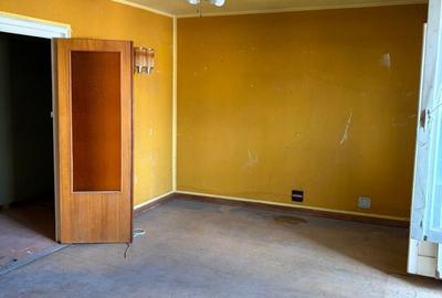 Apartament cu 4 camere decomandat în Lujerului