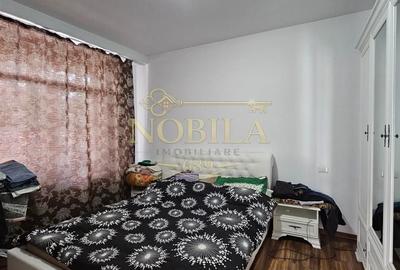 Casă cu 7 camere cu Teren 200 Mp în CFR