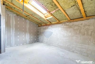 Casă cu 5 camere cu Teren 800 Mp în Hărman