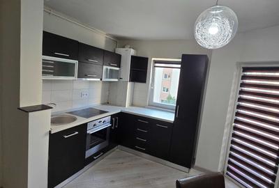 Apartament cu 2 camere decomandat în Central - 1