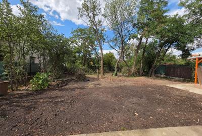Casă individuală cu 2 camere cu Canalizare în Grădiște