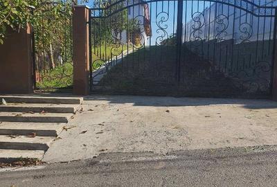 Casă cu 5 camere cu Teren 1000 Mp în Sângeorgiu de Mureș