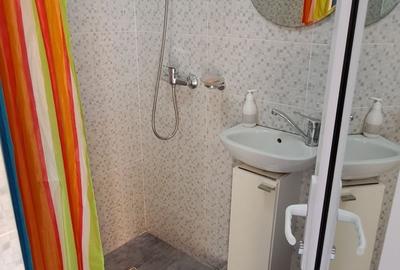 Apartament cu 4 camere decomandat în Delfinariu - 7