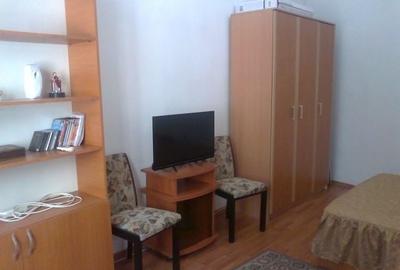 Apartament semidecomandat în Universitate