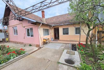 Casă cu 3 camere în Florești - 8
