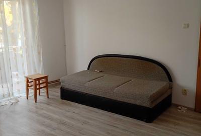Apartament decomandat în Uliuc
