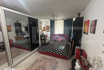Garsonieră decomandată în Micro 12 - 1