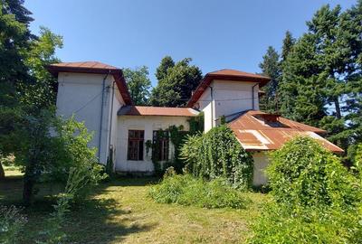 Spațiu industrial, de 400 mp, în Central